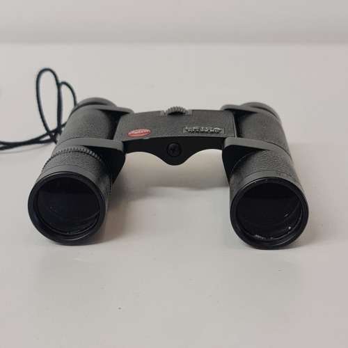 Leica 10 x 25 bc Portable Binoculars beautiful Quality high end product in exellent condition.